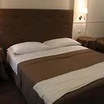 Caesar Place Affittacamere Roma