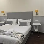 Caesar Place 4*