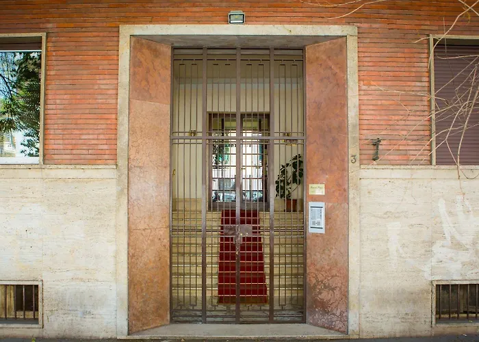 Caesar Place Guest house 3*